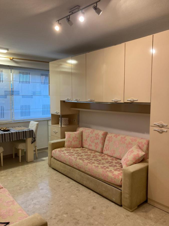 Piazza Center Studio Tirana Extérieur photo